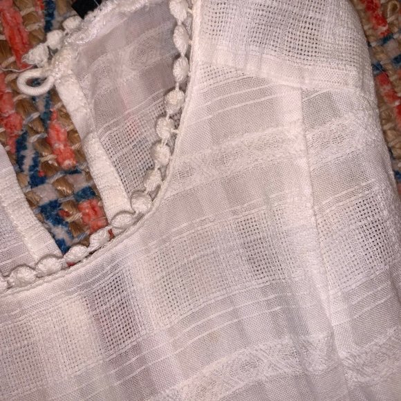 Who What Wear Linen Peplum Top - Picture 4 of 5